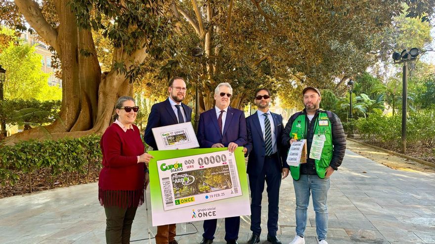 Los ficus de Floridablanca de Murcia repartirán suerte este miércoles