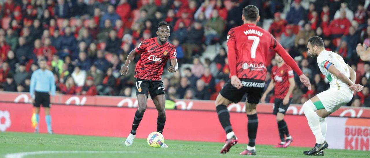 Kadewere, en el partido de ayer en Son Moix ante el Elche