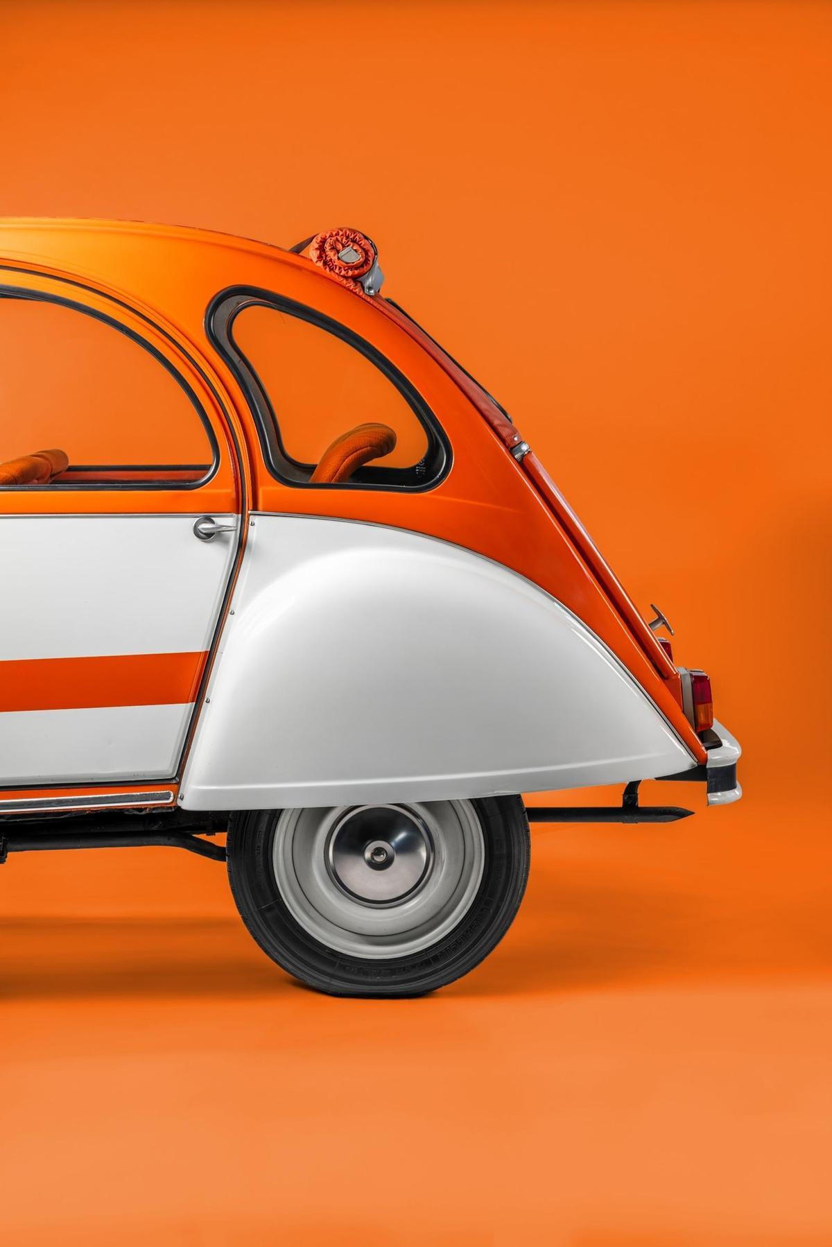 Citroën celebra los 50 años del 2 CV Spot con la primera serie limitada de su historia