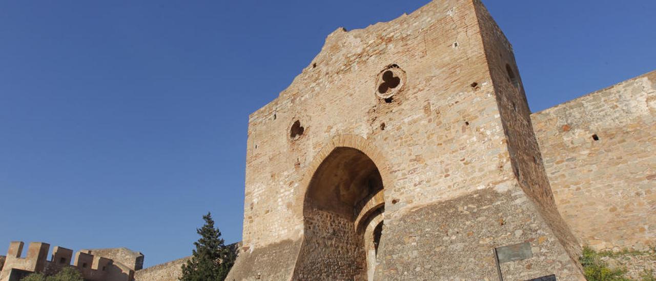 La puerta de Almenara lleva tres meses cerrada y sin solución