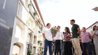 Badajoz homenajea a las víctimas de la toma de la ciudad: “Recordar a quienes dieron su vida por la libertad no divide; el silencio sí”