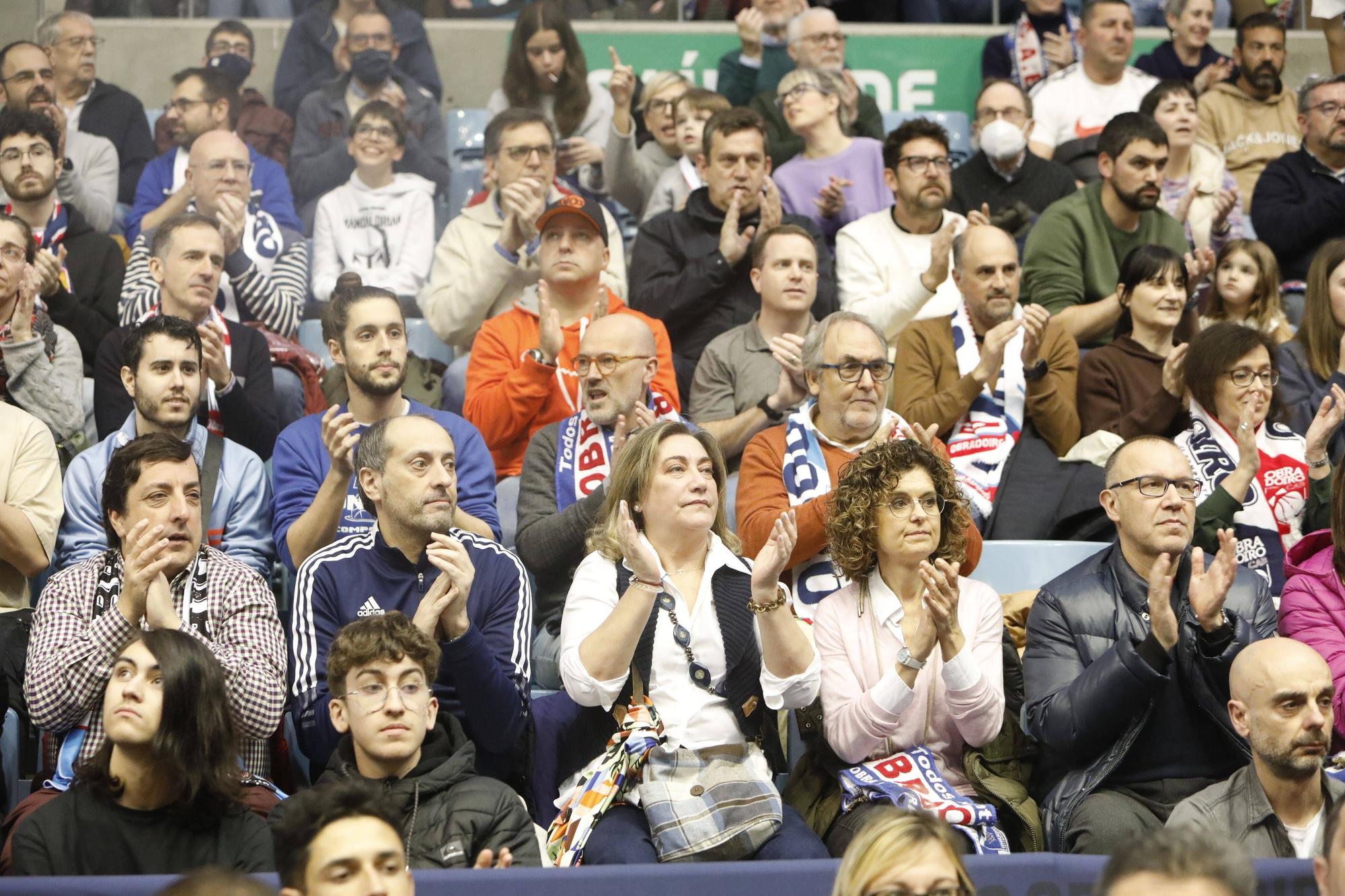 Monbus Obradoiro vs Lenovo Tenerife; búscate en la grada