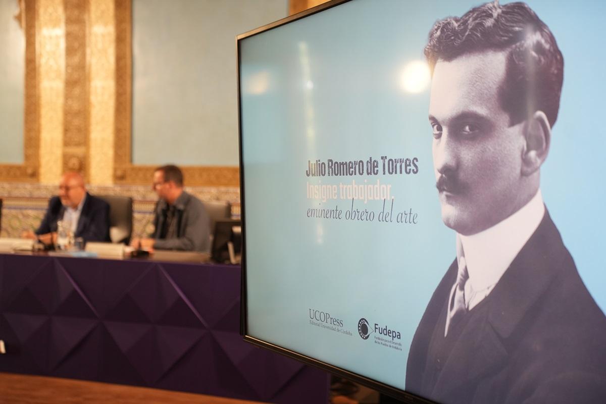 Presentación del libro 'Julio Romero de Torres. Insigne trabajador, eminente obrero del arte', en la sala Mudéjar del Rectorado de la Universidad de Córdoba.