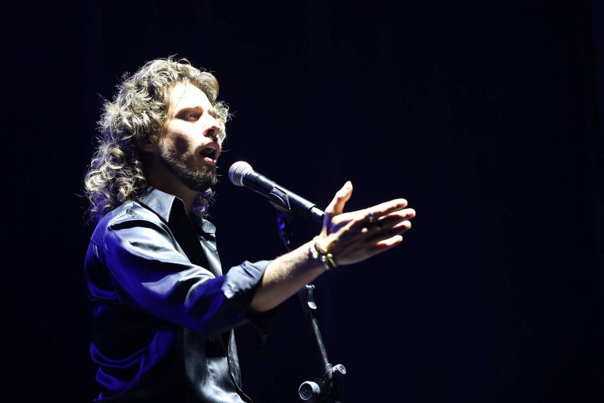 Kiki Morente estrena 'Omega 30 aniversario' en el Festival de la Guitarra Kiki Morente estrena 'Omega 30 aniversario' en el Festival de la Guitarra