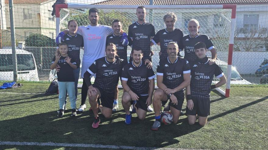 Equipo del Talleres Veiga, último campeón del Kenyata