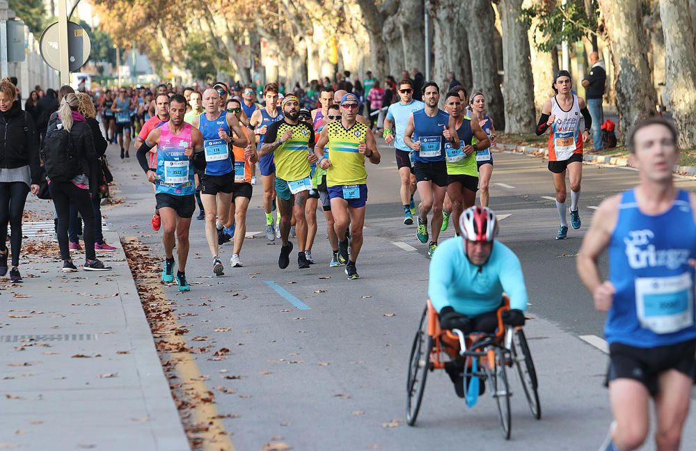 Las mejores imágenes de la Maratón de Málaga 2018