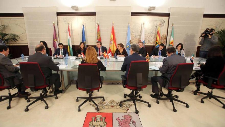 Reunión del Foro de las Regiones, presidida por la vicepresidenta de la Junta de Castilla y León, Rosa Valdeón