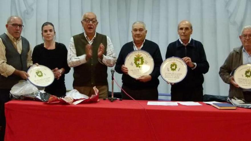 Homenaje a la directiva de la Asociación de Jubilados