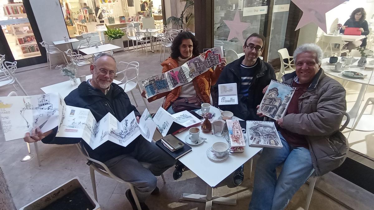 Luis Ruiz Padrón, Cristina Urdiales, José Manuel Peula e Ignacio Dorao, fundadores de los Urban Sketchers Málaga. Luis Ruiz Padrón, Cristina Urdiales, José Manuel Peula e Ignacio Dorao, fundadores de los Urban Sketchers Málaga.
