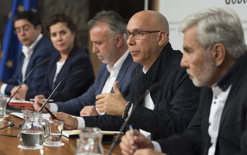 Rueda de prensa de Ángel Víctor Torres por los dos casos de coronavirus  | 25/02/2020 | Fotógrafo: Carsten W. Lauritsen