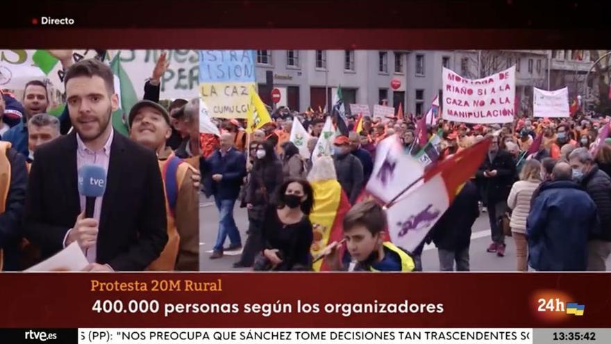 Periodistas de TVE reciben insultos en la manifestación del mundo rural: &quot;Este es el nivel&quot;.