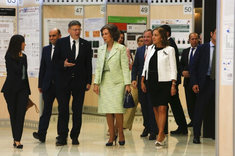 La reina Sofía preside el IV Congreso Internacional de Enfermedades Neurodegeneratiavas en Alicante