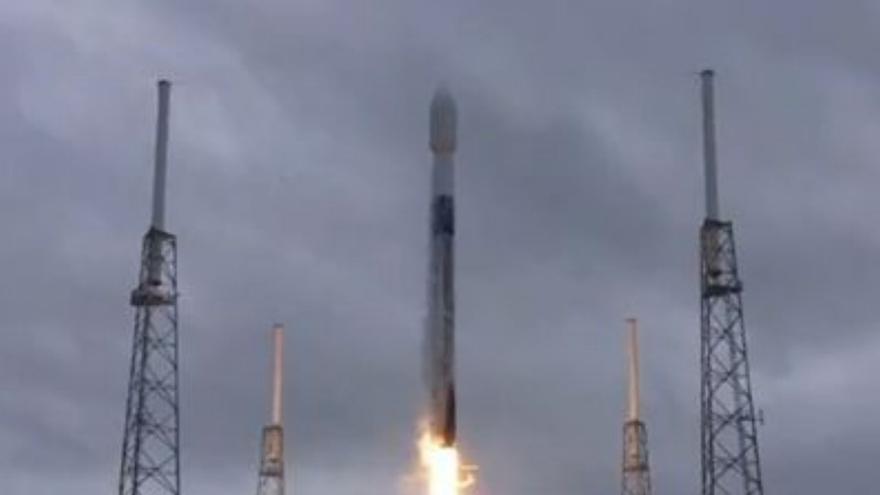 Lanzado con éxito el satélite brasileño desarrollado por Alén Space