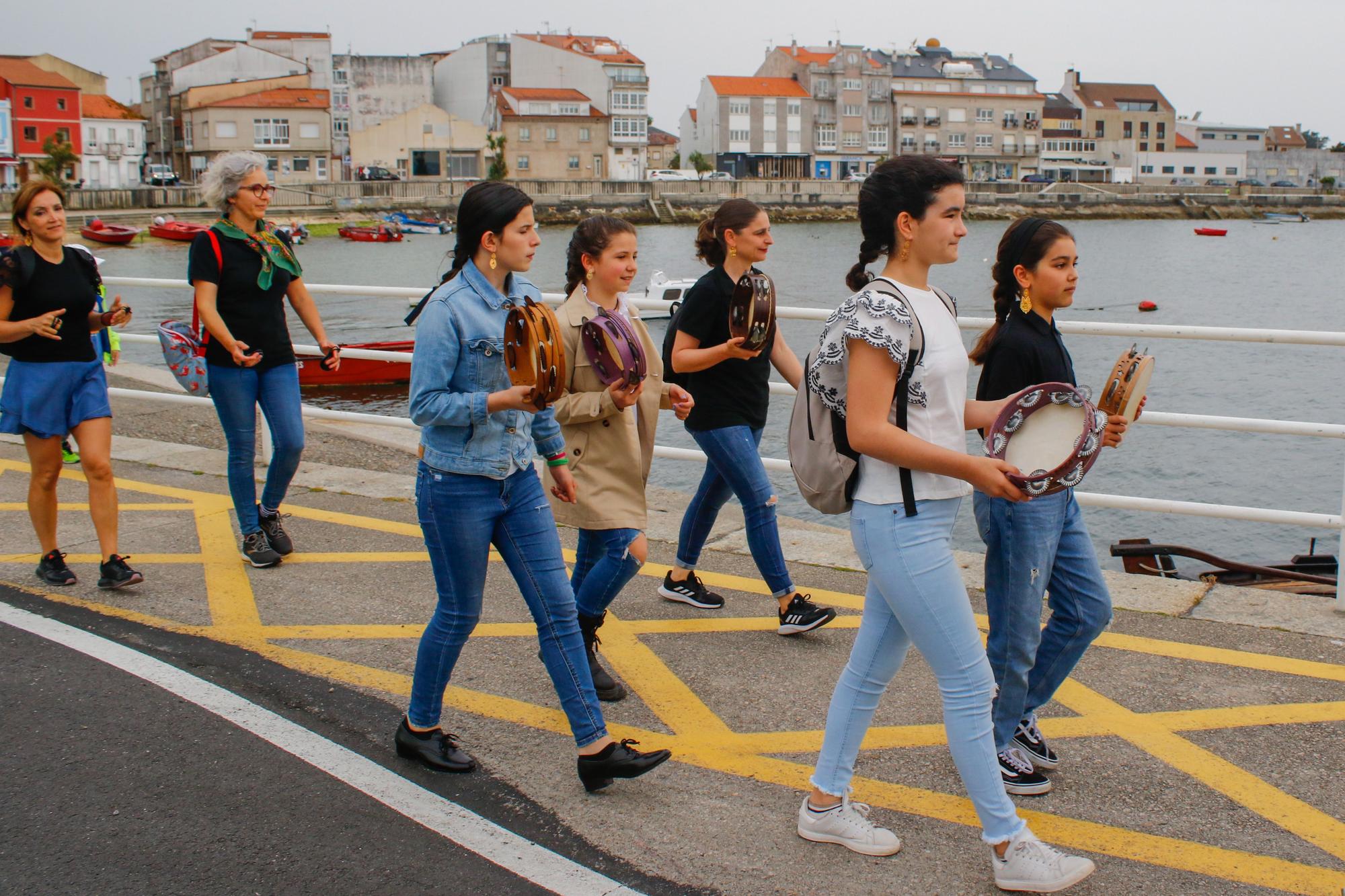 A vela tradicional volve navegar na Arousa