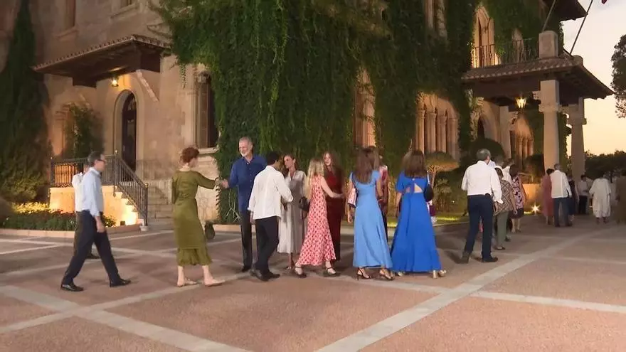 La sociedad balear desfila en la tradicional recepción veraniega de la Familia Real en Marivent
