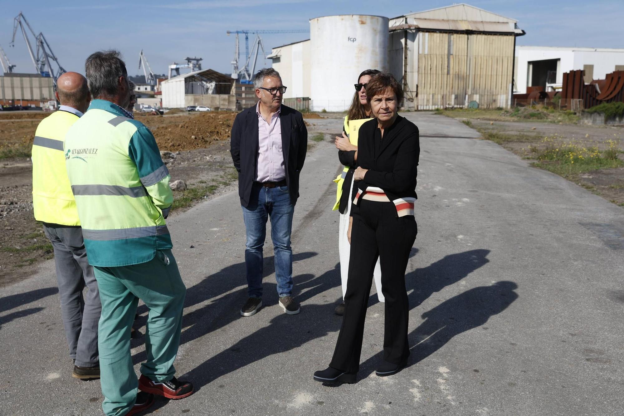 Así avanzan los trabajos en los terrenos de Naval Gijón (en imágenes)