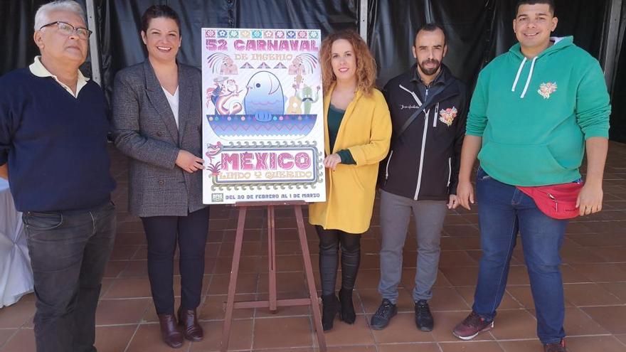 Un momento de la presentación del cartel del Carnaval de Ingenio.