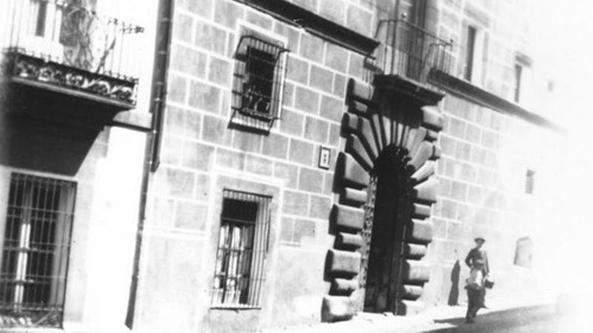 Palacio de la Isla en el Pasado.