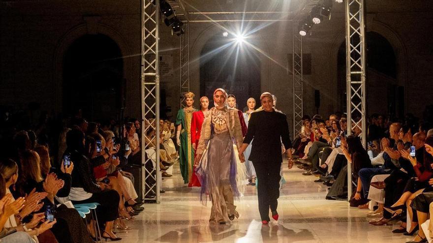 Alicante acoge el primer desfile de moda del Mediterráneo