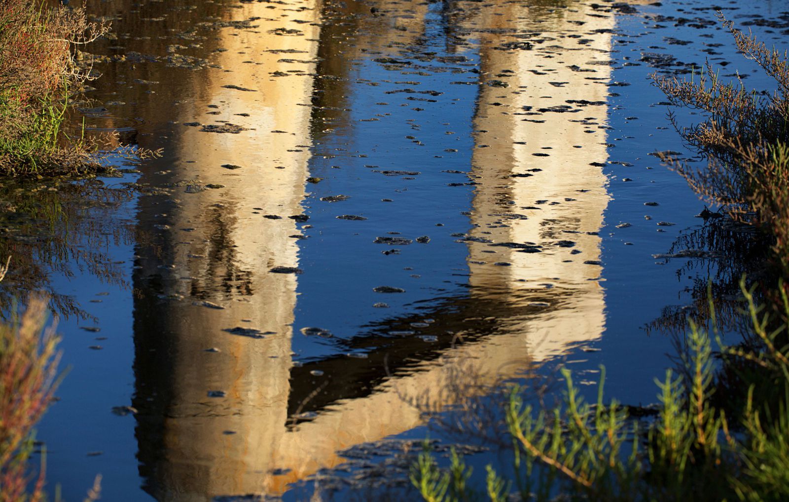 Reflejo de un portal de ses Feixes en la zona de Talamanca