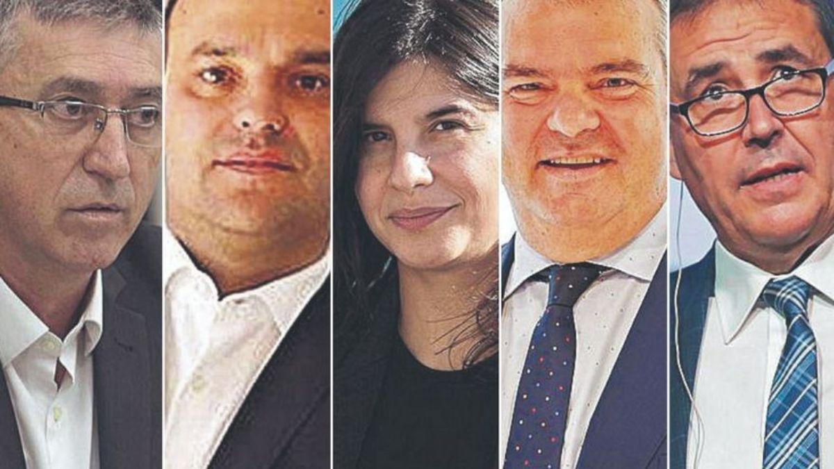 Los miembros del jurado del certamen.