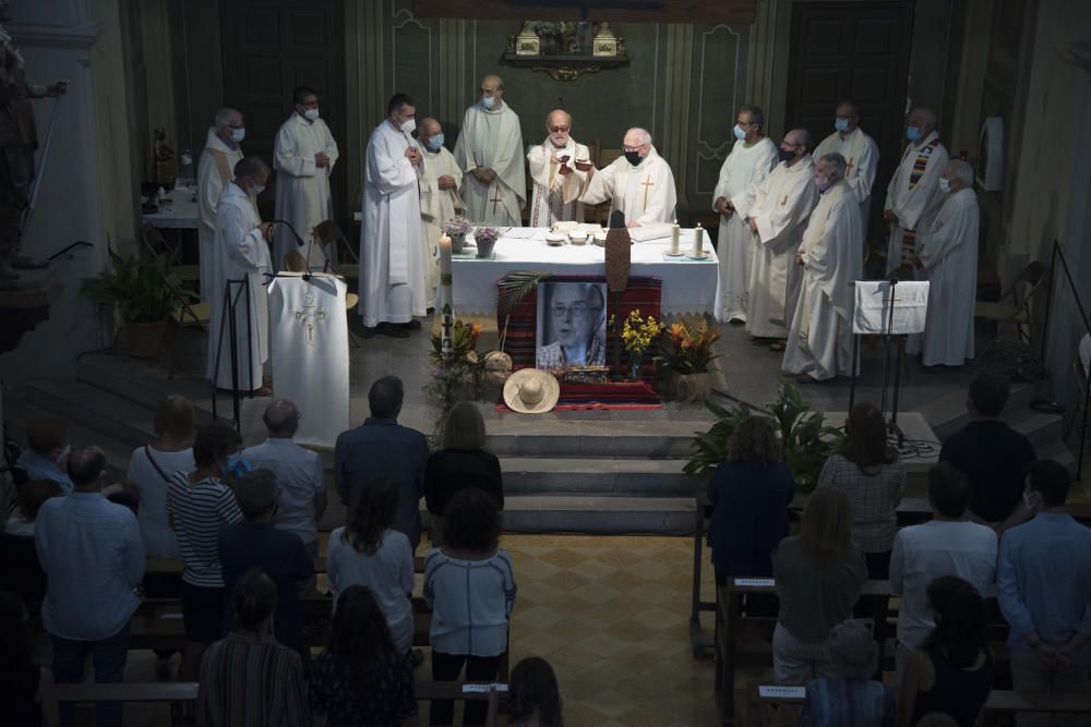 Balsareny acomiada Casaldàliga amb un funeral on es crida a continuar la seva lluita