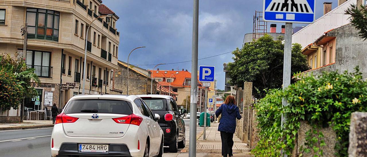 La avenida Rosalía de Castro es el principal acceso norte a Vilagarcía. |   // IÑAKI ABELLA