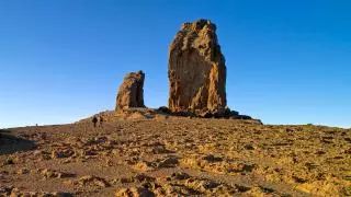 Suciedad en el Roque Nublo