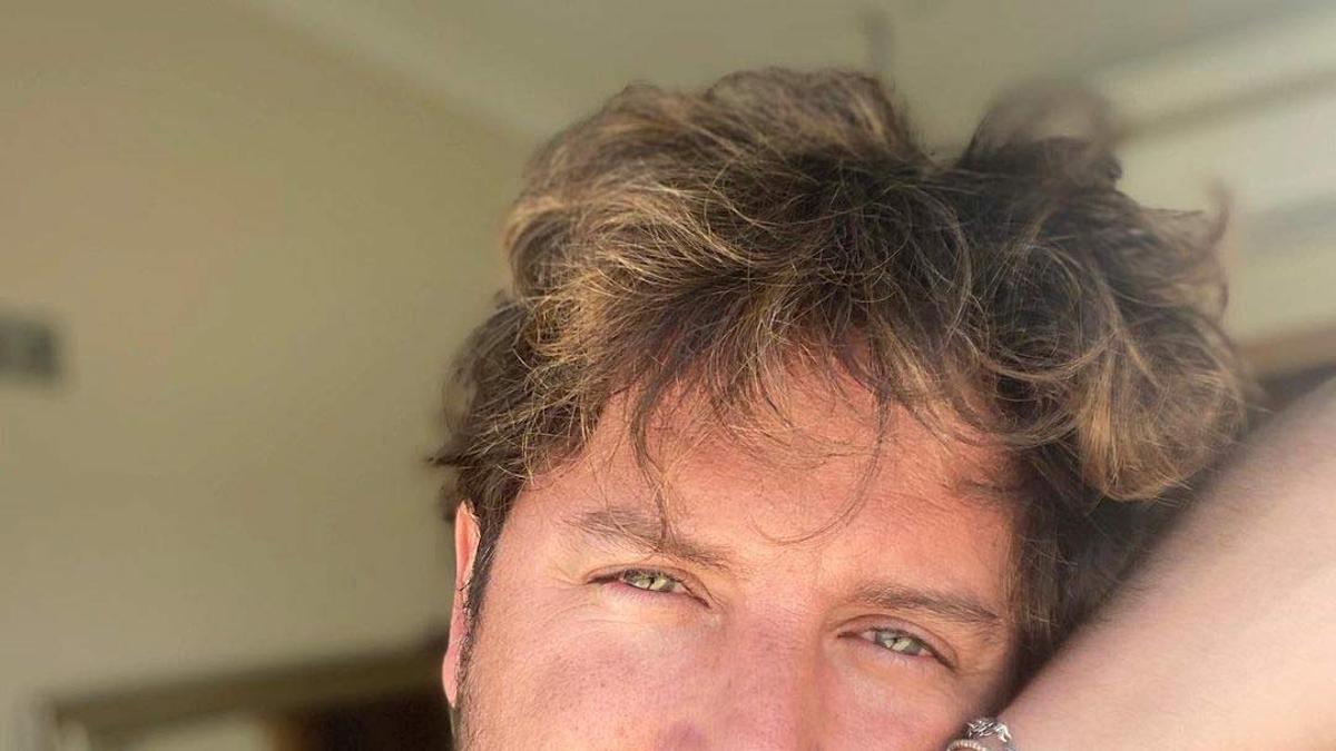 Manuel Carrasco con carita de sueño porque no deja de soñar