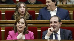 Junts, PP, Vox i Aliança reproven Paneque pels trens i demanen que dimiteixi