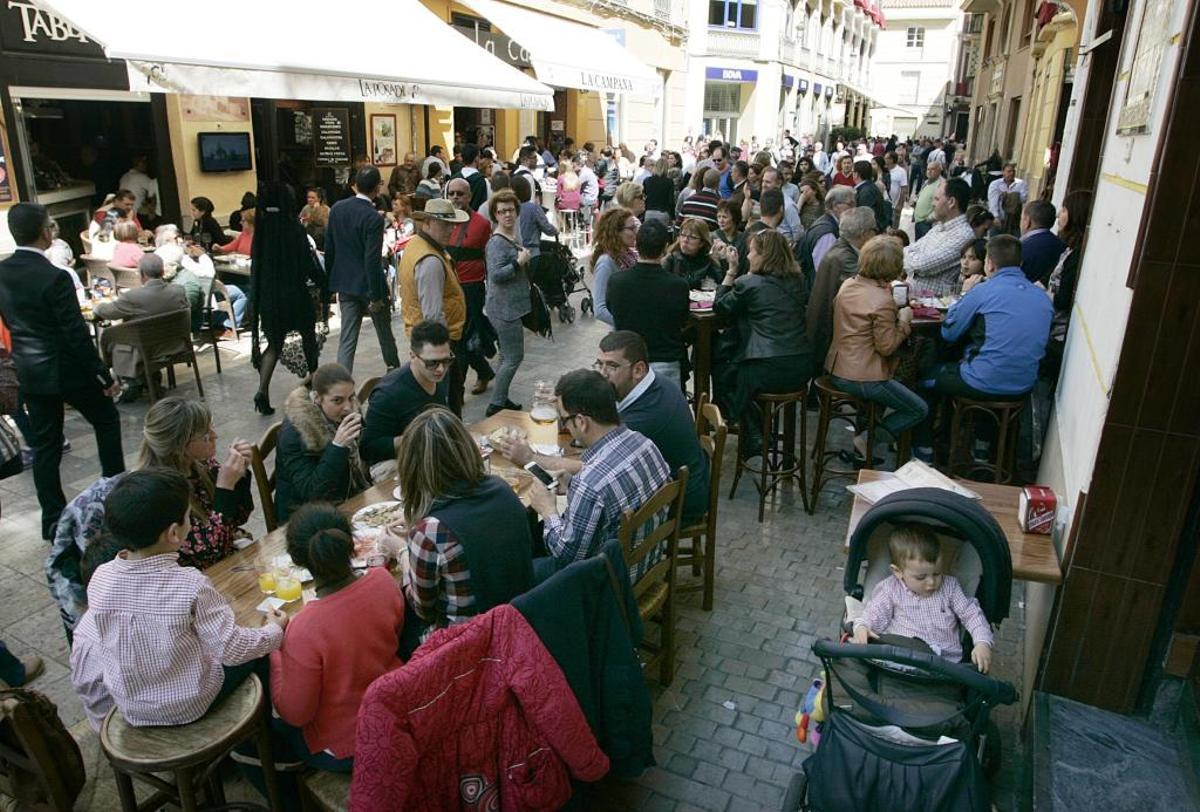 Esta es la calle nombrada por la revista Viajar como en la que mejor se come de toda Málaga