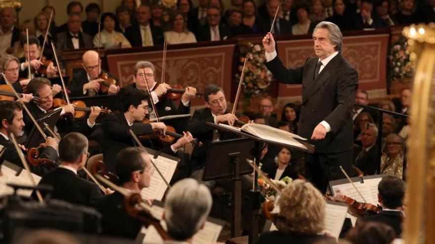 Muti devuelve el alma latina al Concierto de Año Nuevo de la Filarmónica de Viena