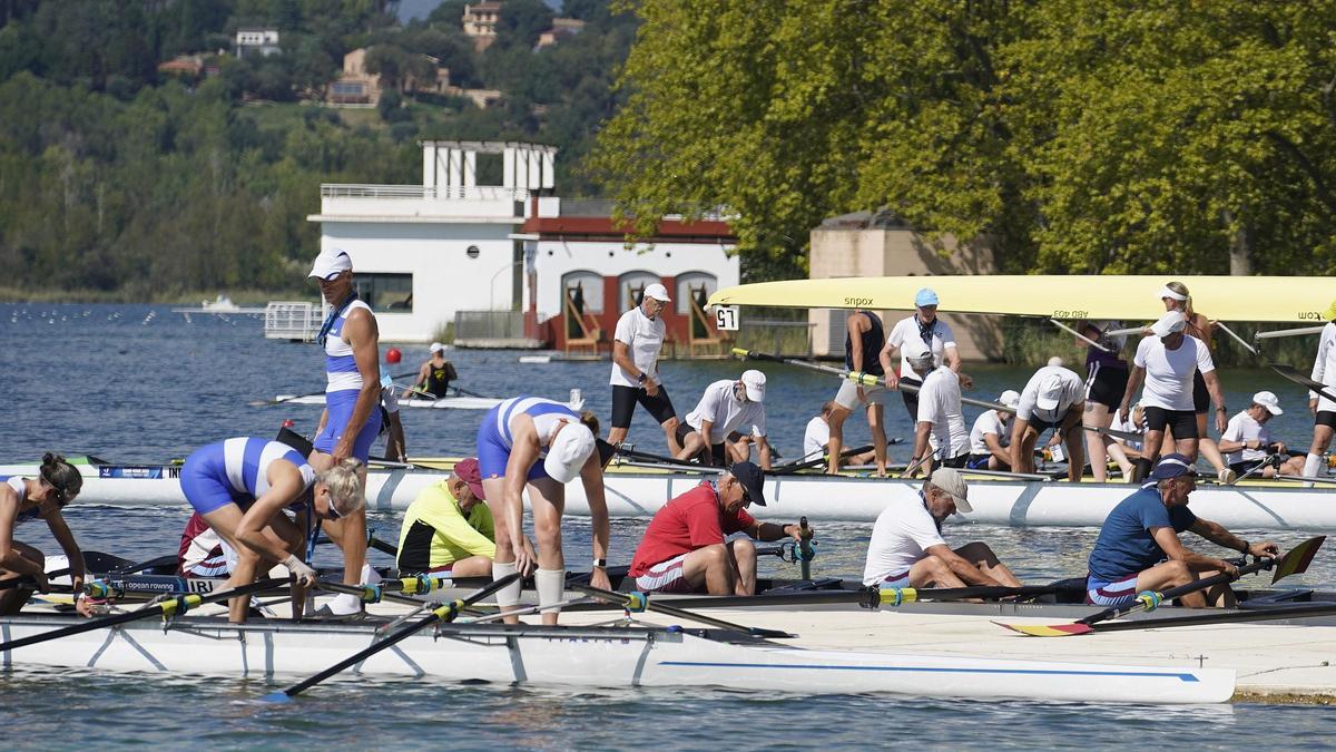 CN Banyoles: Epic Rowing Challenge