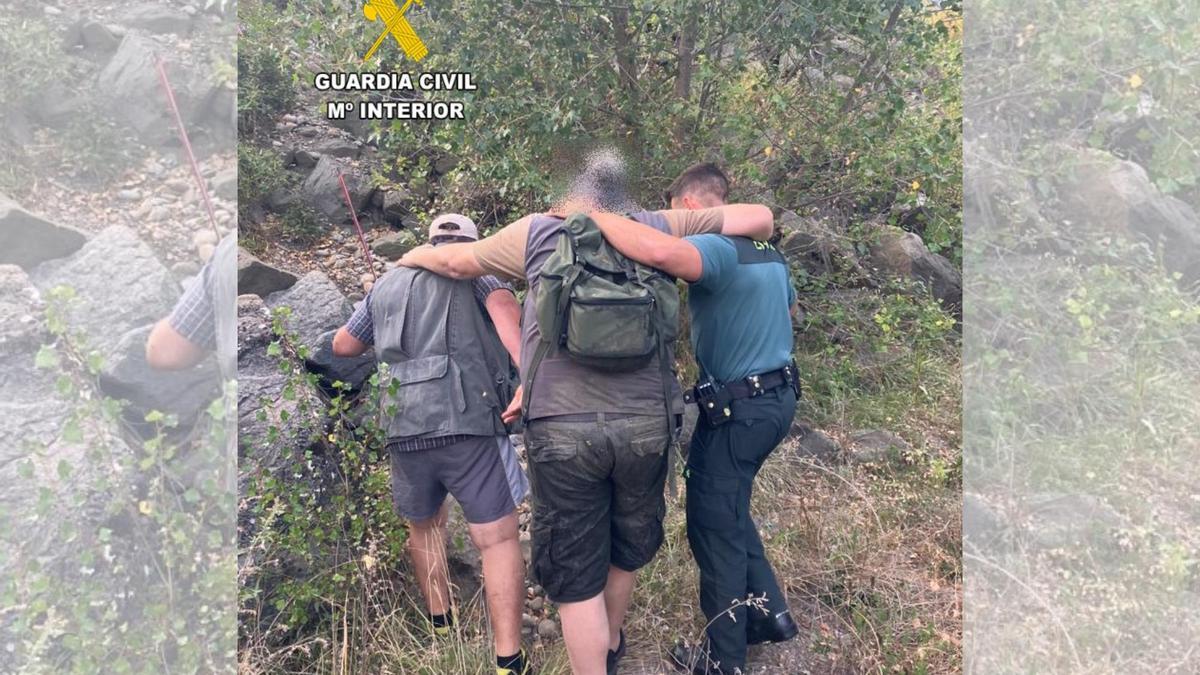 La Guardia Civil auxilia al pescador lesionado en Biescas