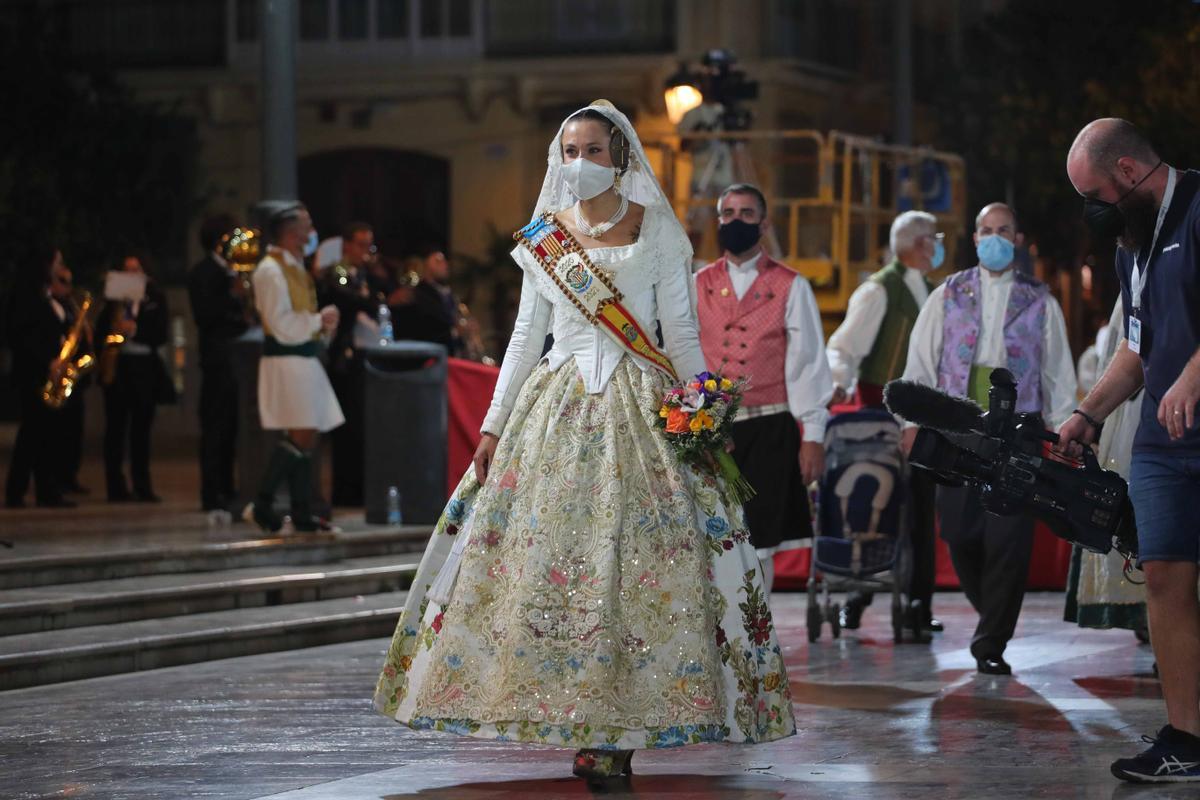 Búscate en el primer día de Ofrenda, 3 de septiembre, en la entrada por la calle Caballeros desde las 22.00 a 23.00