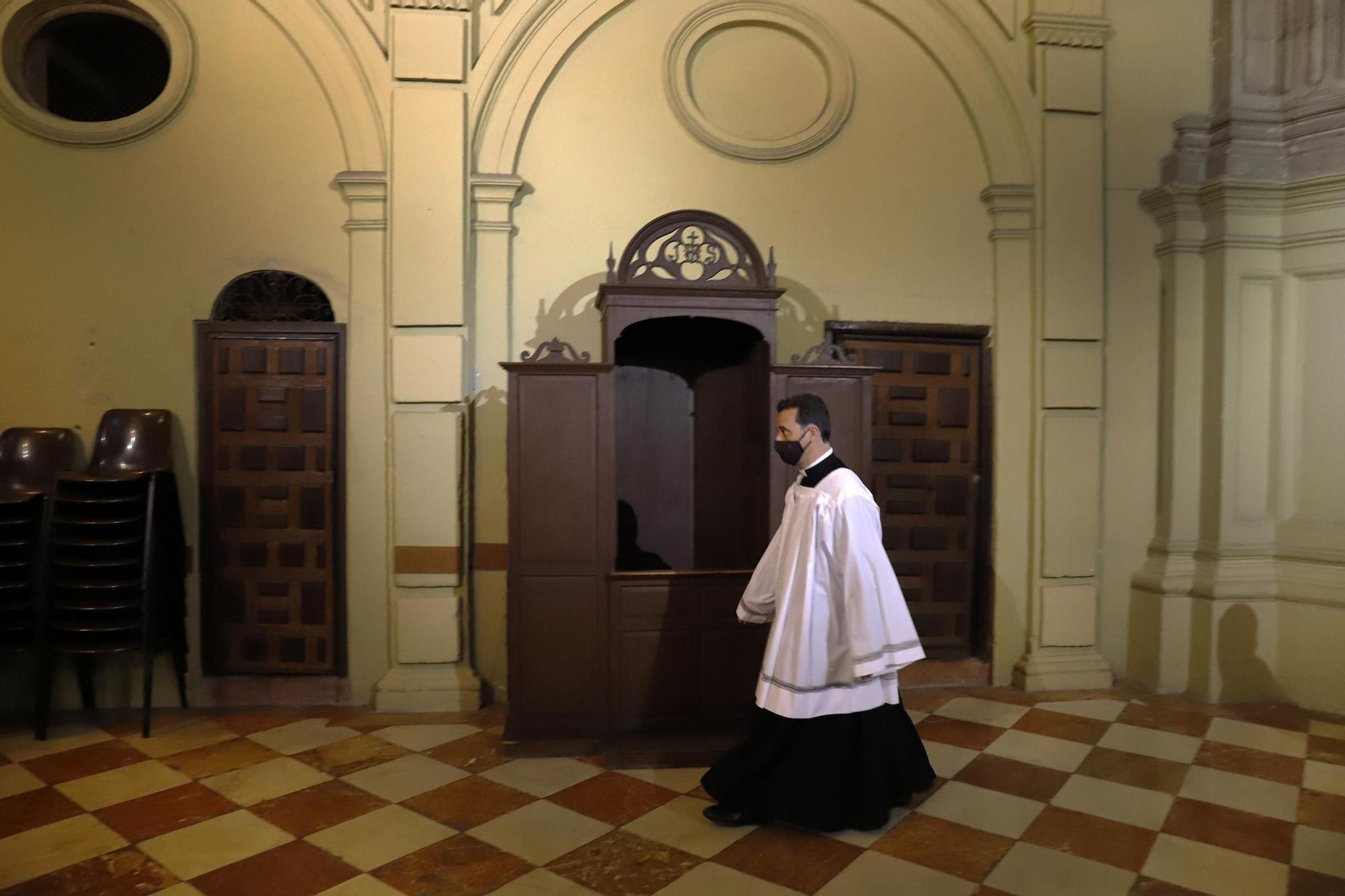 El Cristo de la Salud preside el vía crucis del primer viernes de Cuaresma en Málaga