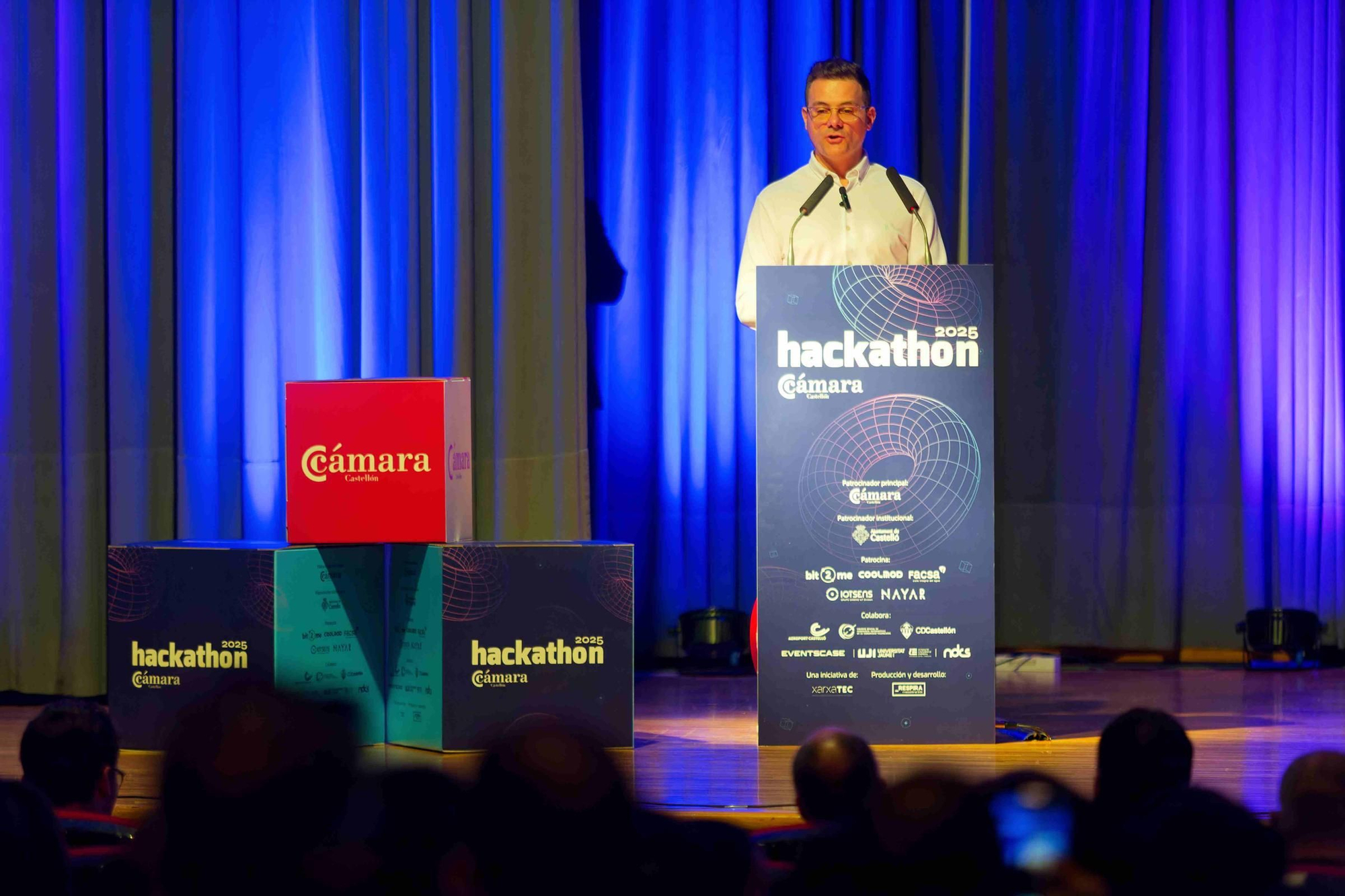 Castellón vibra con la final del Hackathon Cámara 2025