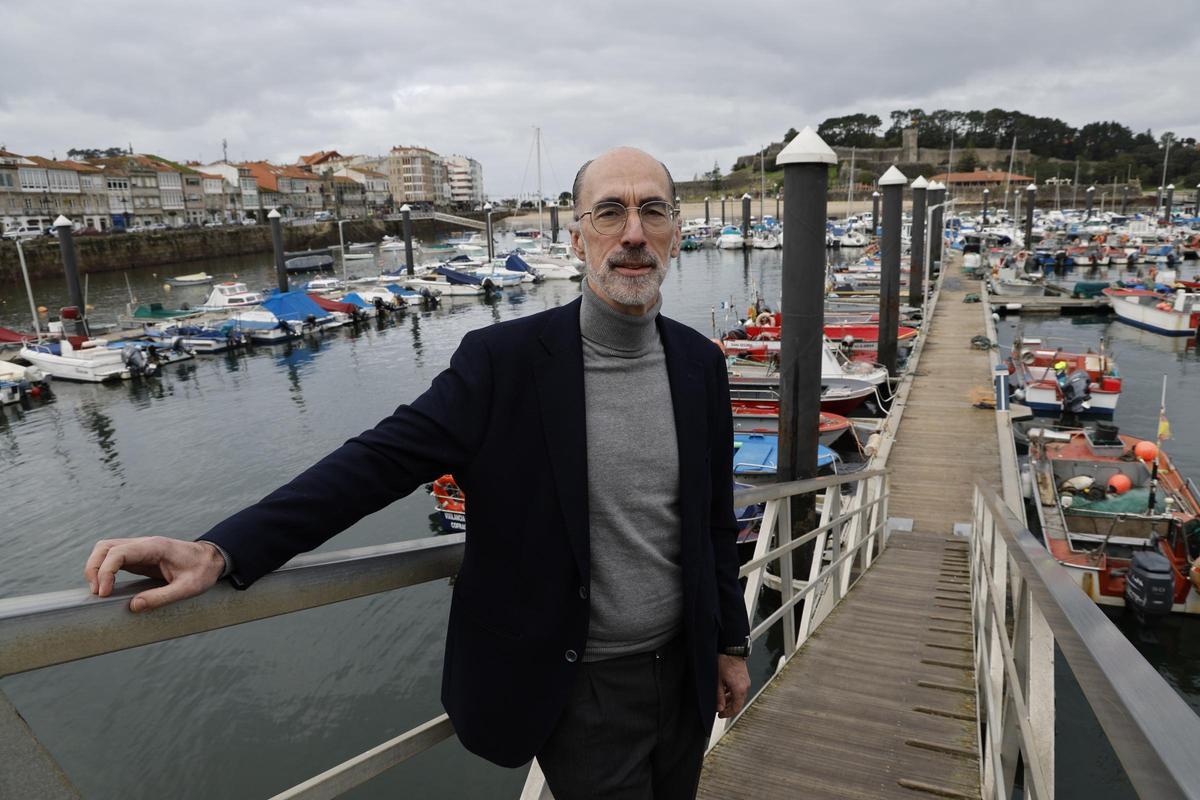 Jesús Vázquez Almuiña en el Puerto de Baiona