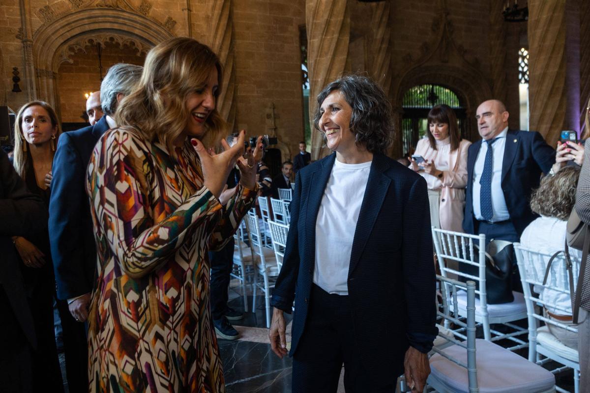 La Lonja de València acoge por primera vez el Premio Primavera de literatura