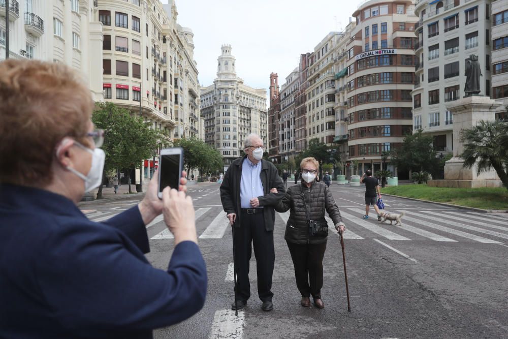 Primer fin de semana desde la peatonalización completa de la Plaza del Ayuntamiento.