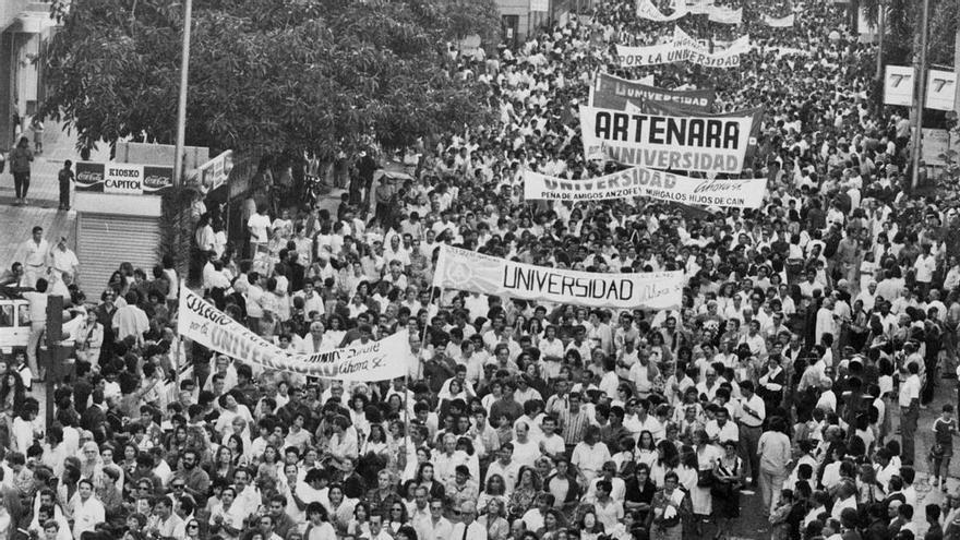 ¡Universidad, en Las Palmas ya!