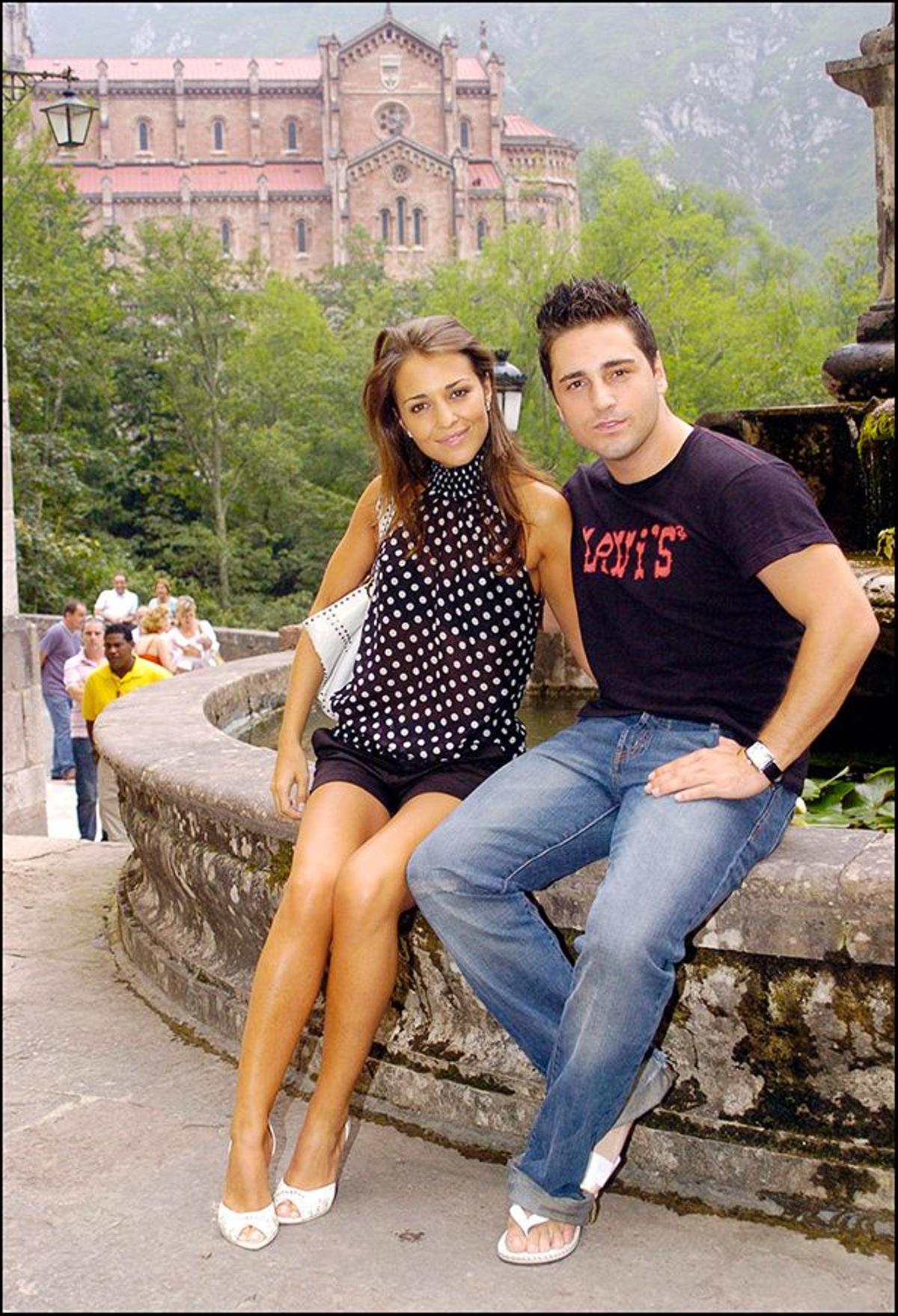 David Bustamante y Paula visitan la Virgen de Covadonga