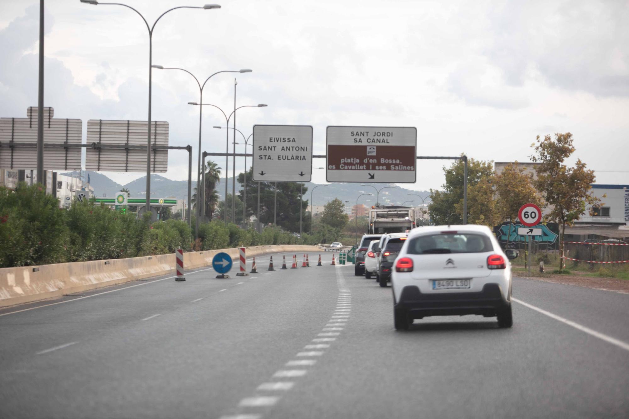 La lluvia de hoy colapsa el tráfico en Ibiza por varias carreteras cortadas