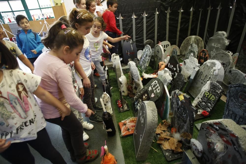 Alumnos del colegio Palacio Valdés en Halloween