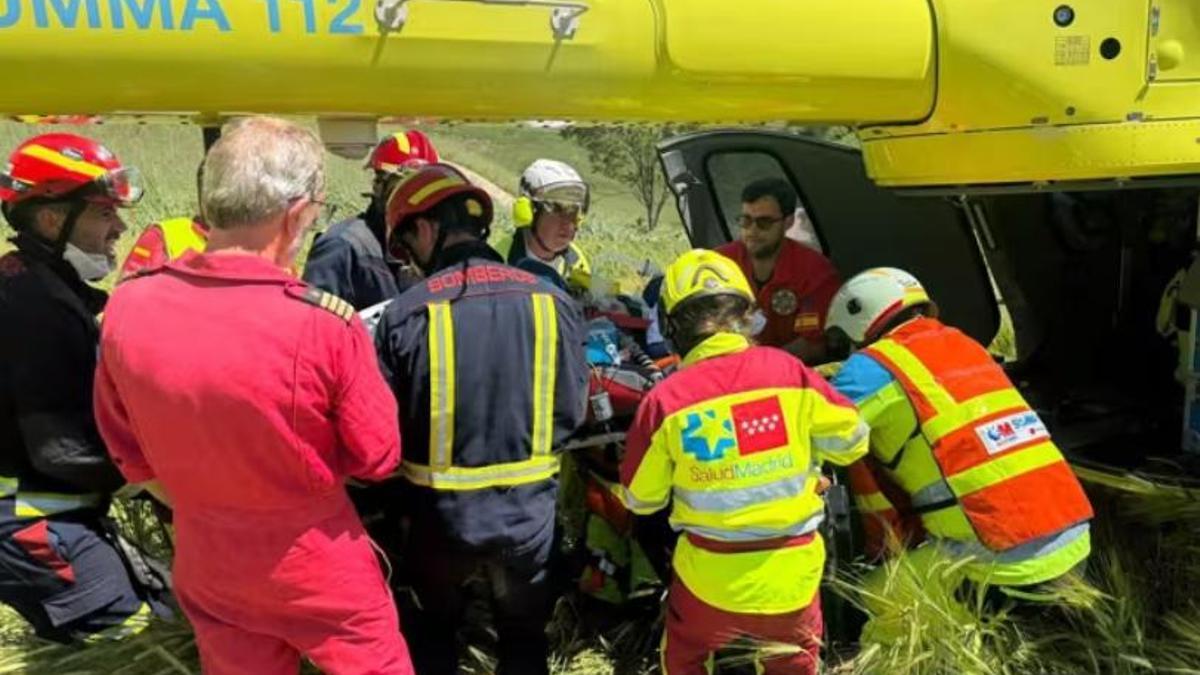 Helicóptero del Summa 112 durante un accidente de tráfico
