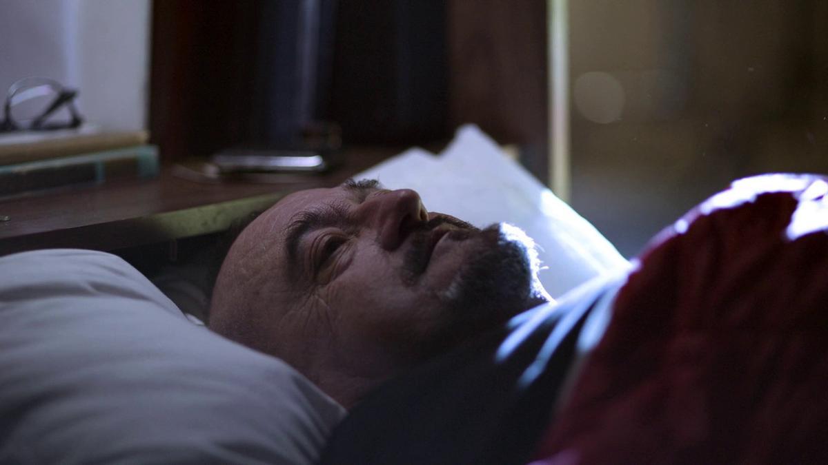 Fotograma de "Fomos Ficando Sós", de Adrián Canoura.
