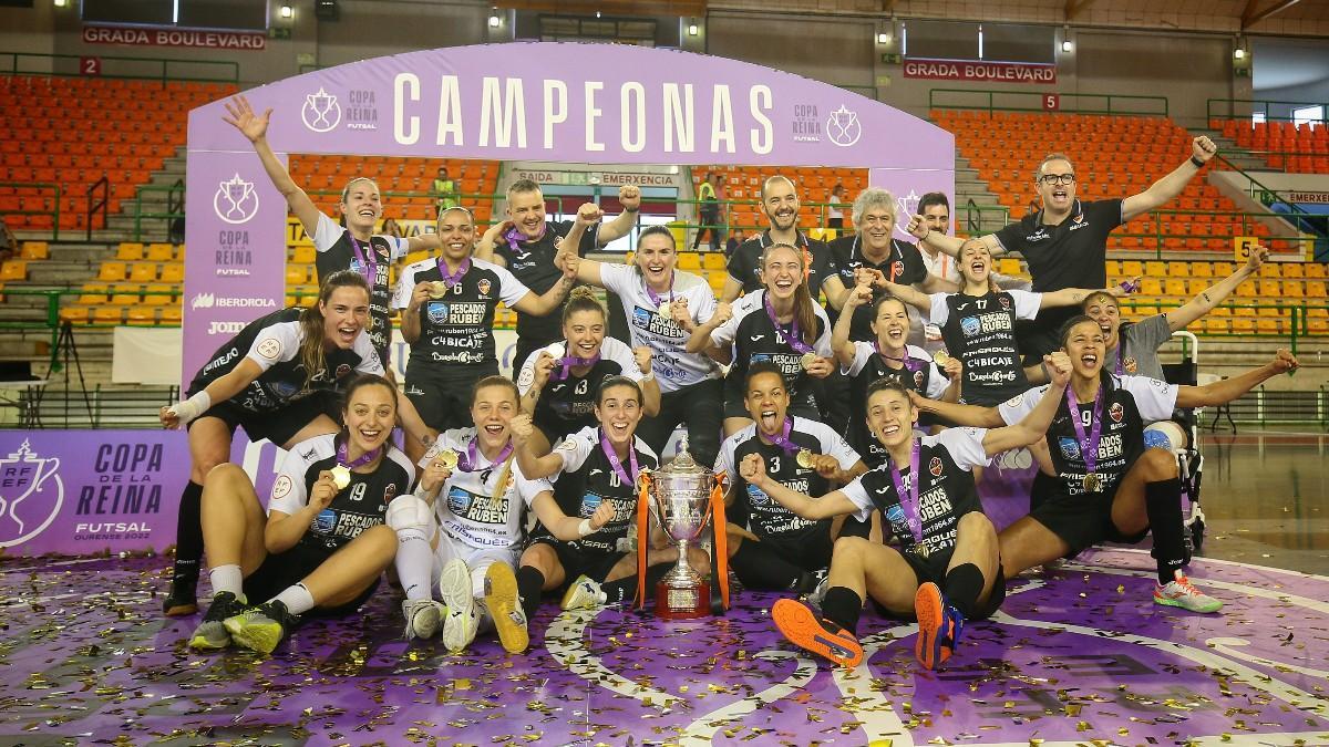 El Burela celebra una nueva Copa de la Reina de fútbol sala