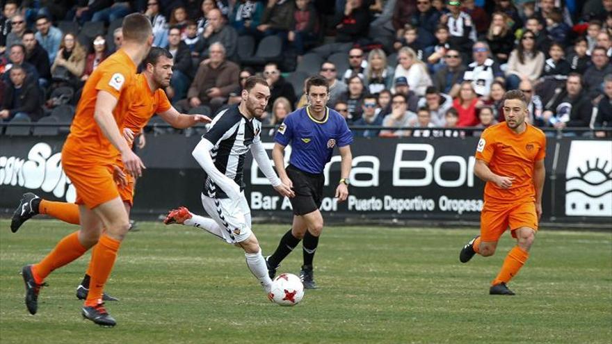 El Castellón enlaza ocho triunfos seguidos en Castalia