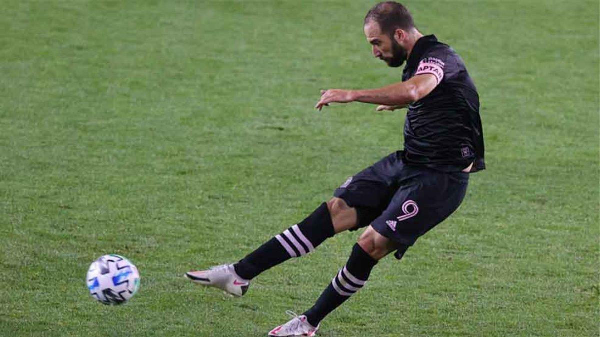 Higuaín debutó esta temporada en la MLS