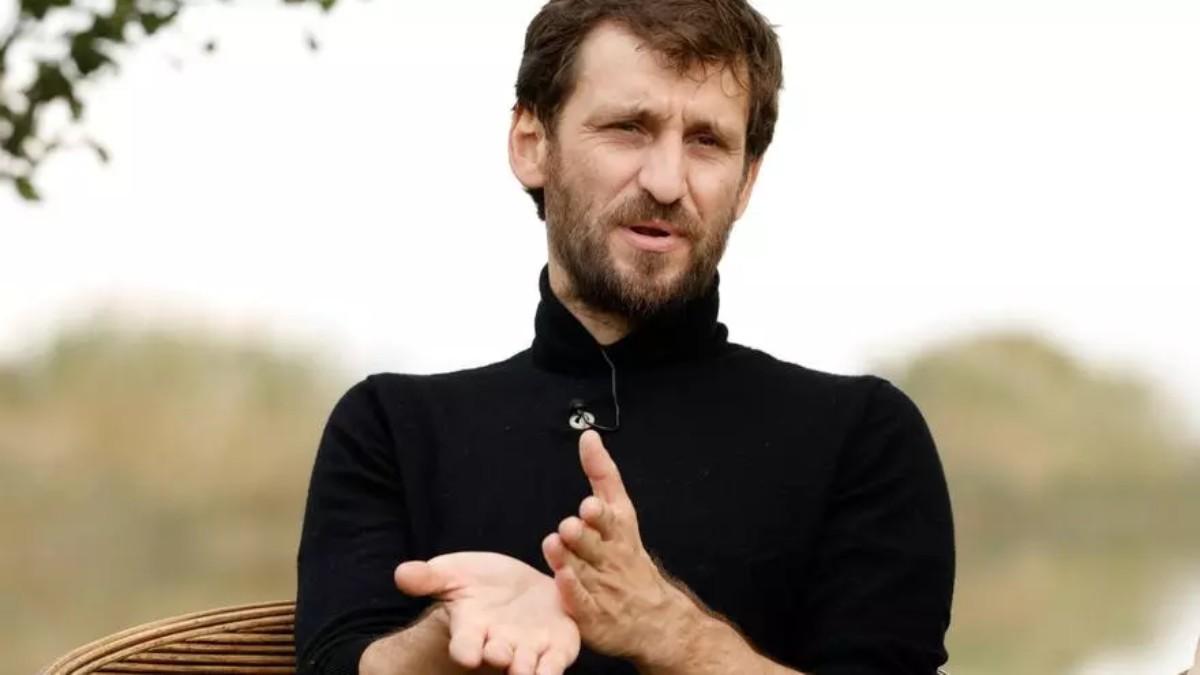 Raúl Arévalo interpreta a uno de los secuestradores de Quini en la miniserie 'Por cien millones'